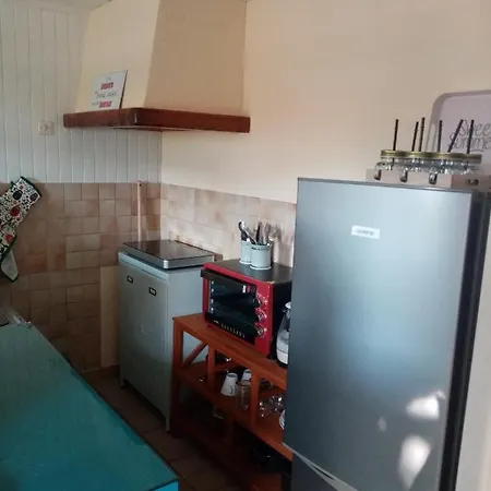 Hysope Apartment *